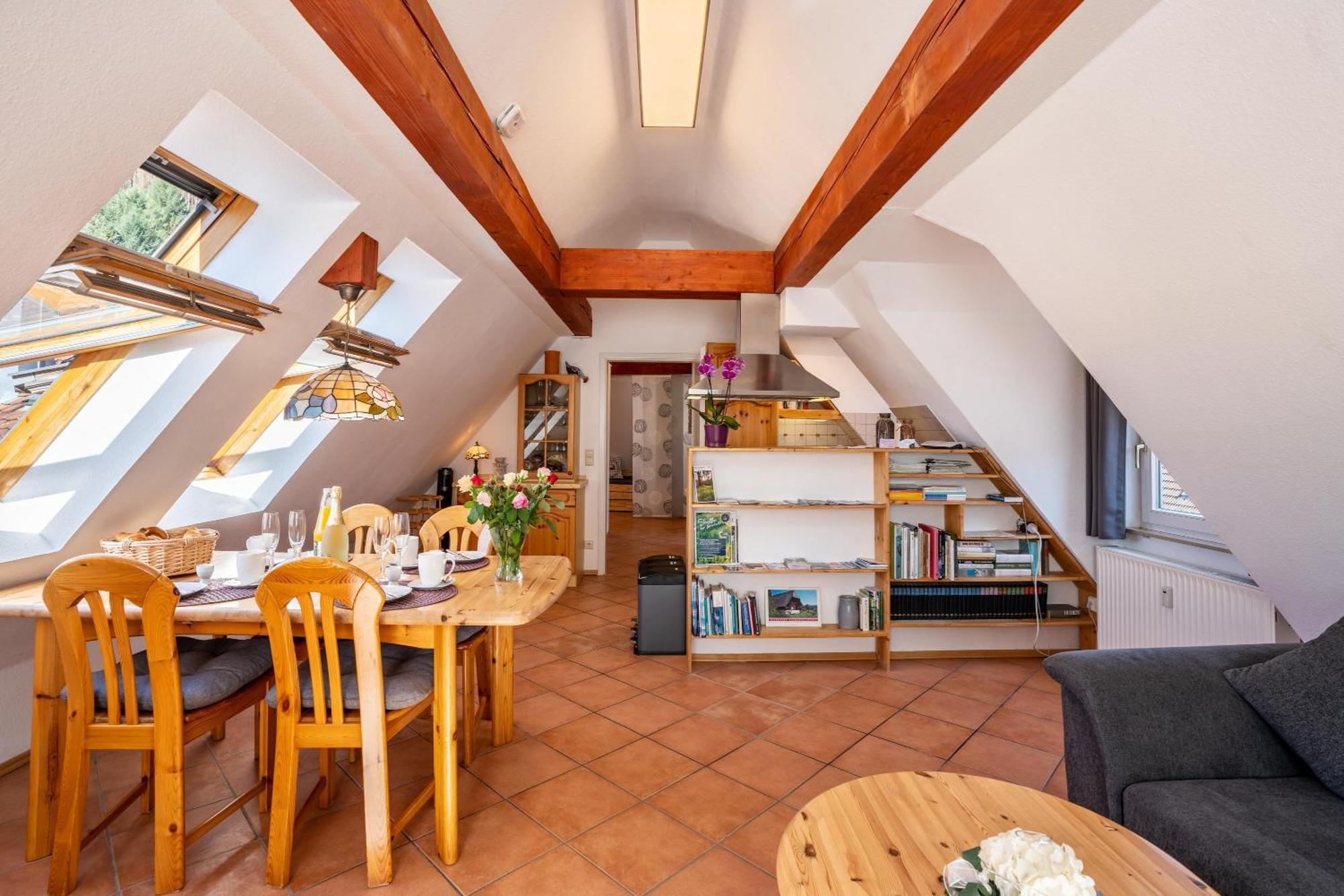 Schwarzwaldnest Appartement Bad Wildbad Buitenkant foto