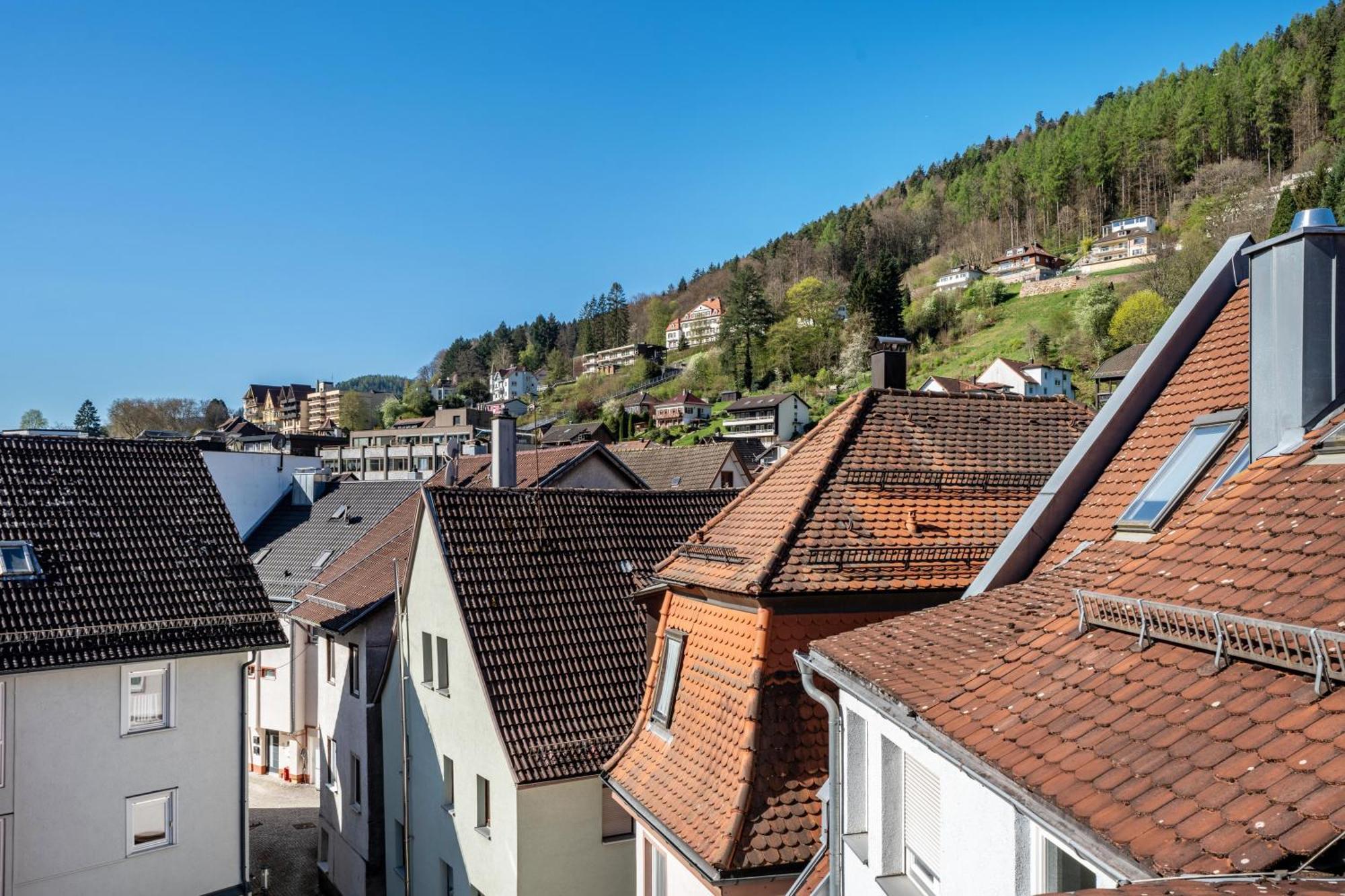Schwarzwaldnest Appartement Bad Wildbad Buitenkant foto